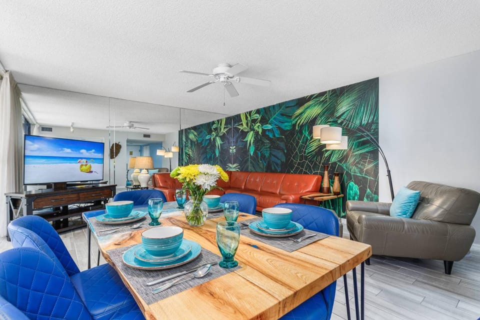 House of The Sun Siesta Key Crescent Beach House in Siesta Beach