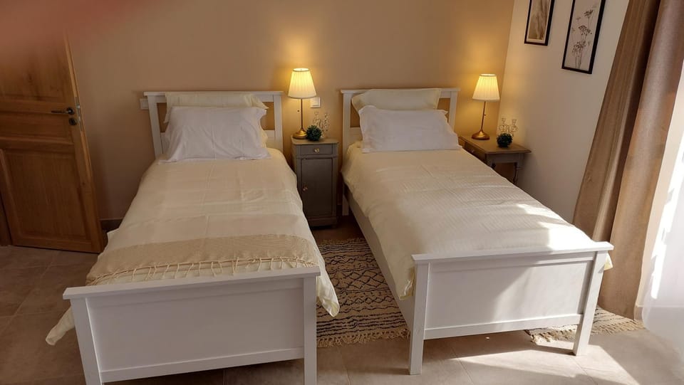 MAS ELENA Bed and Breakfast in Occitanie