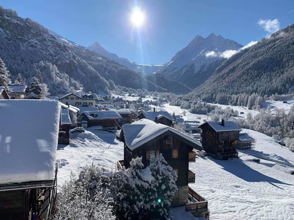 Hôtel Restaurant Eden Hotel in Canton of Valais