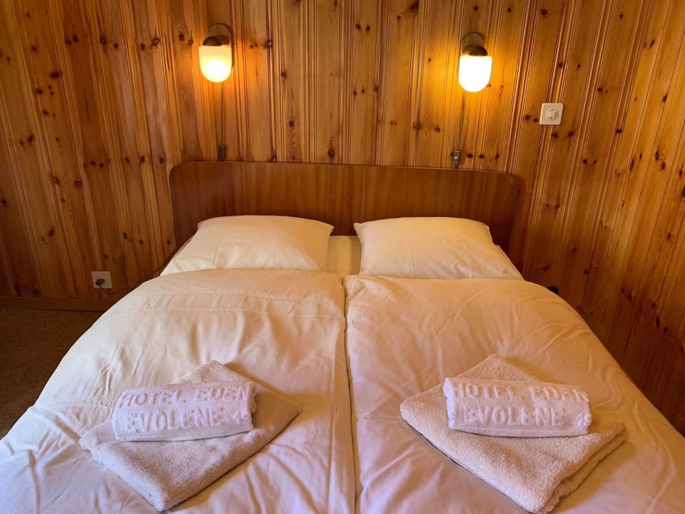 Hôtel Restaurant Eden Hotel in Canton of Valais