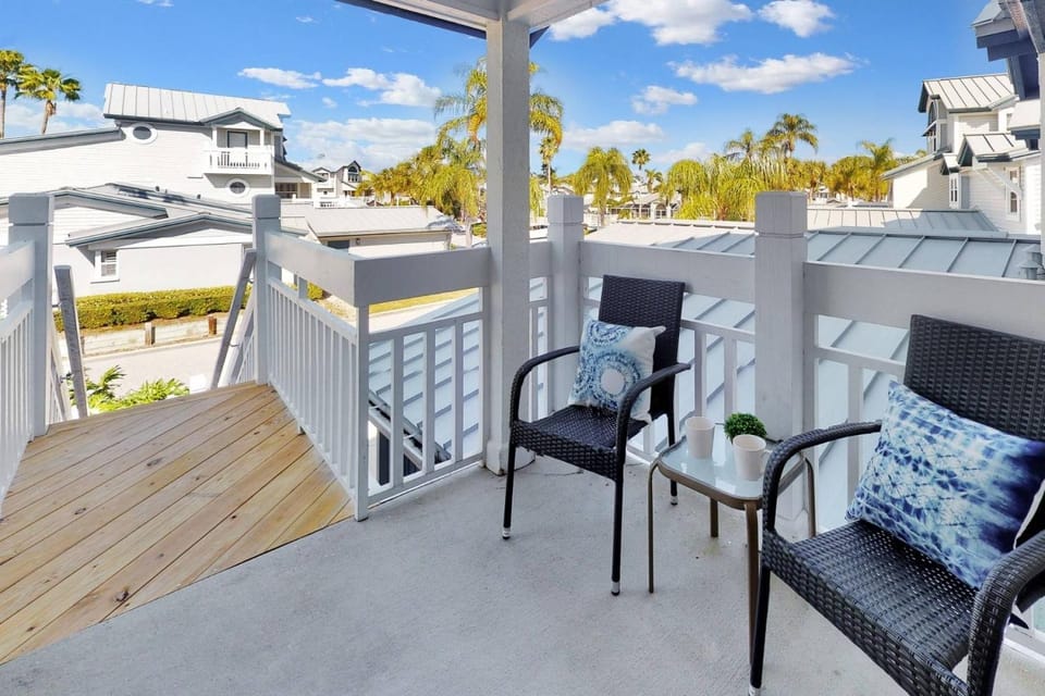 Siesta Bayside Condo 3 Bedroom House in Siesta Beach