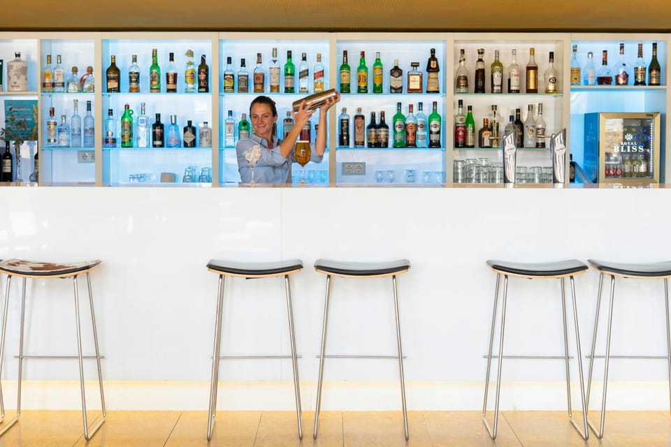 Lounge or bar