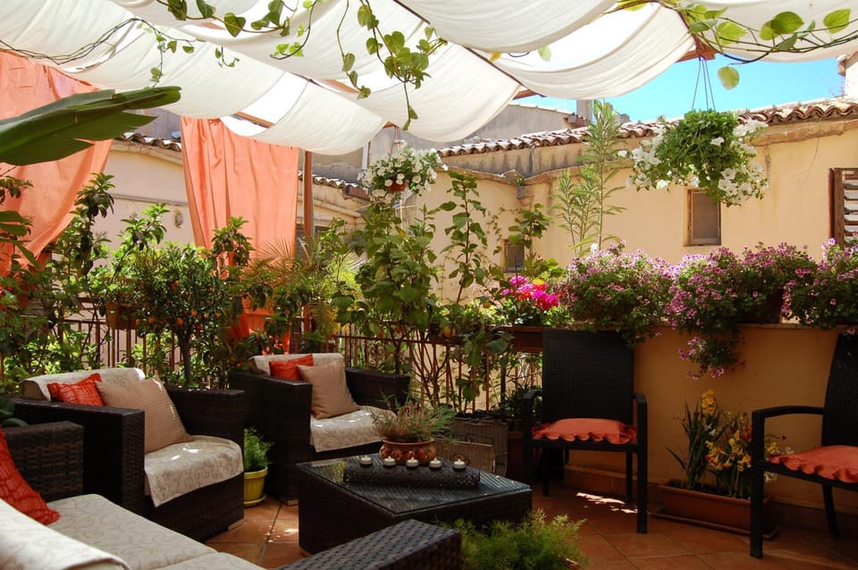 Garden, Garden view