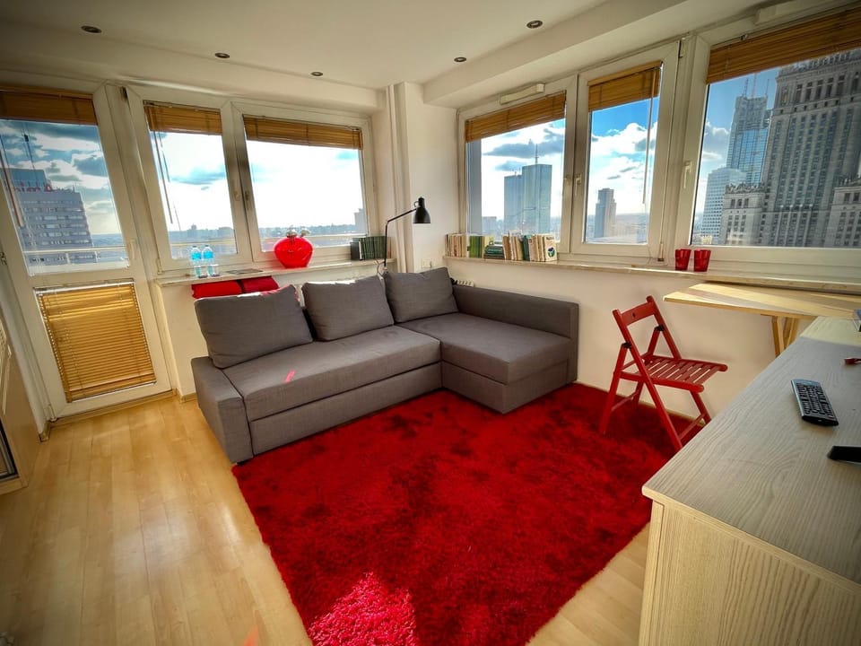 Nightclub / DJ, Living room, Lounge or bar, Seating area