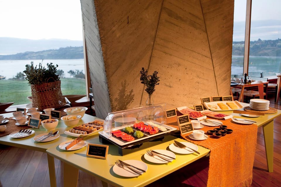 Breakfast, Buffet breakfast