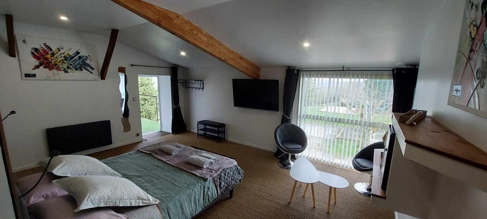 chambre Lilas Domaine Cap de Coste Apartment in Occitanie