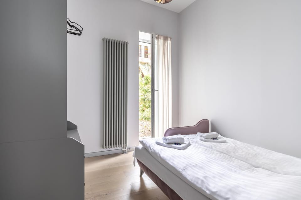 New Comfortable 2 Bedroom Cottage w/Big Terrace Apartment in Jūrmala