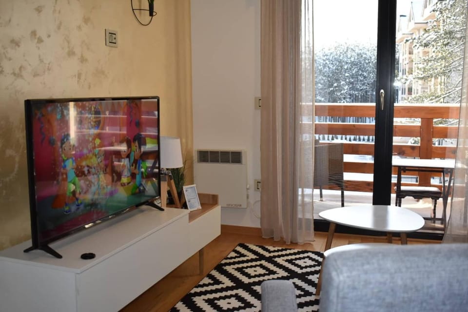 TV and multimedia, Living room