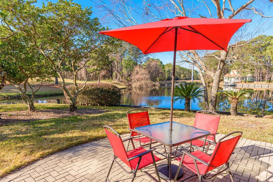 Fairways 240 House in Miramar Beach