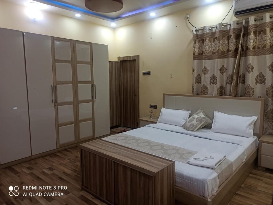 The Candy Suites Bed and Breakfast in India