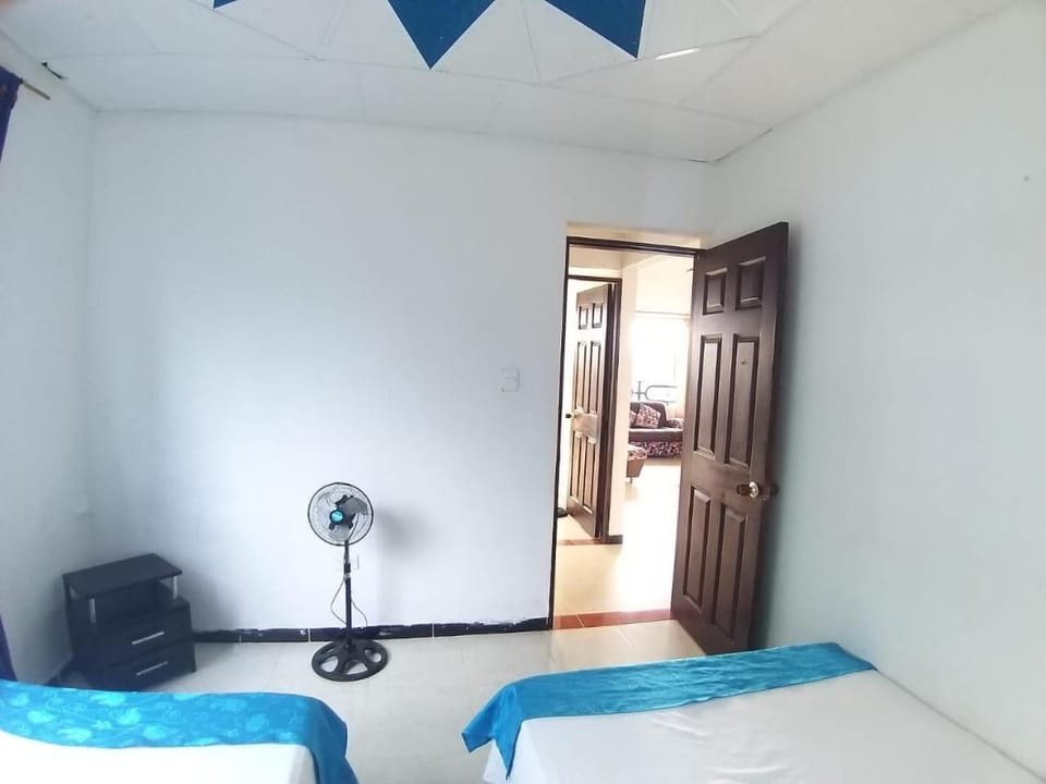 Photo of the whole room, Bedroom, Landmark view