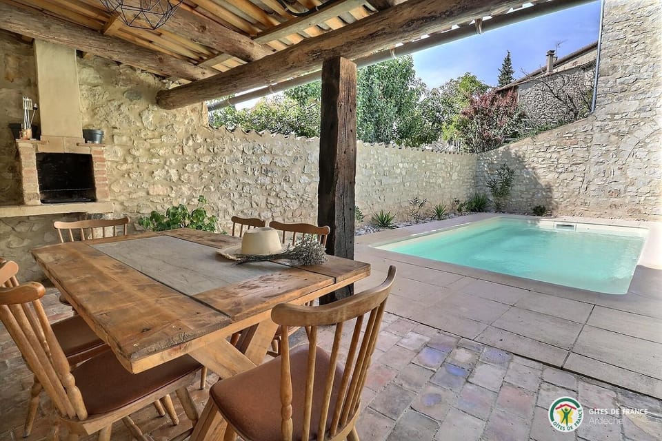 Patio, BBQ facilities, Swimming pool