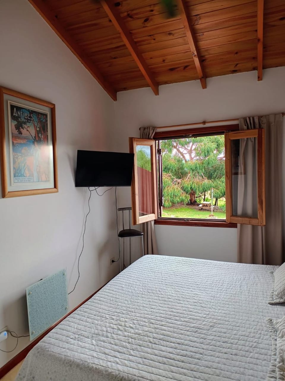 Casa Bordó, B&B Bed and Breakfast in Tandil
