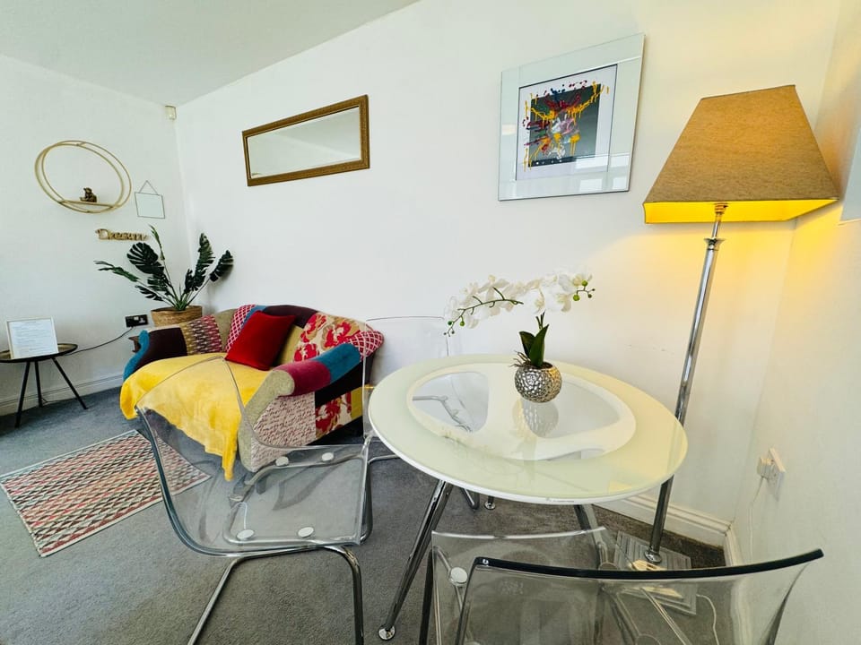 The Old Queens Stable on Sea Apartment in Hastings