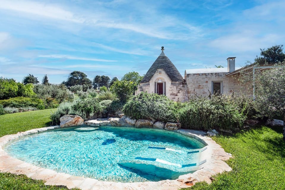 Property building, Swimming pool