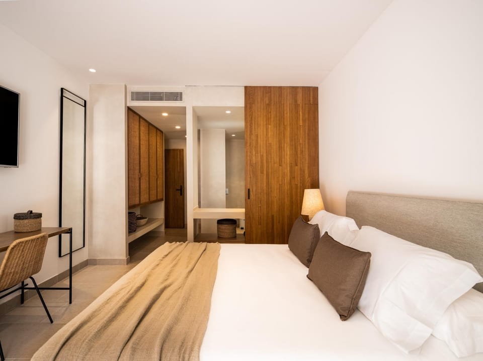 Hotel Porfirio Picota - Adults Hotel in Zahara de los Atunes