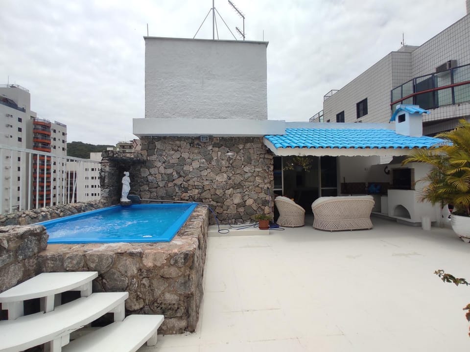 Cobertura Enseada Guarujá - 250 metros da praia Apartment in State of São Paulo