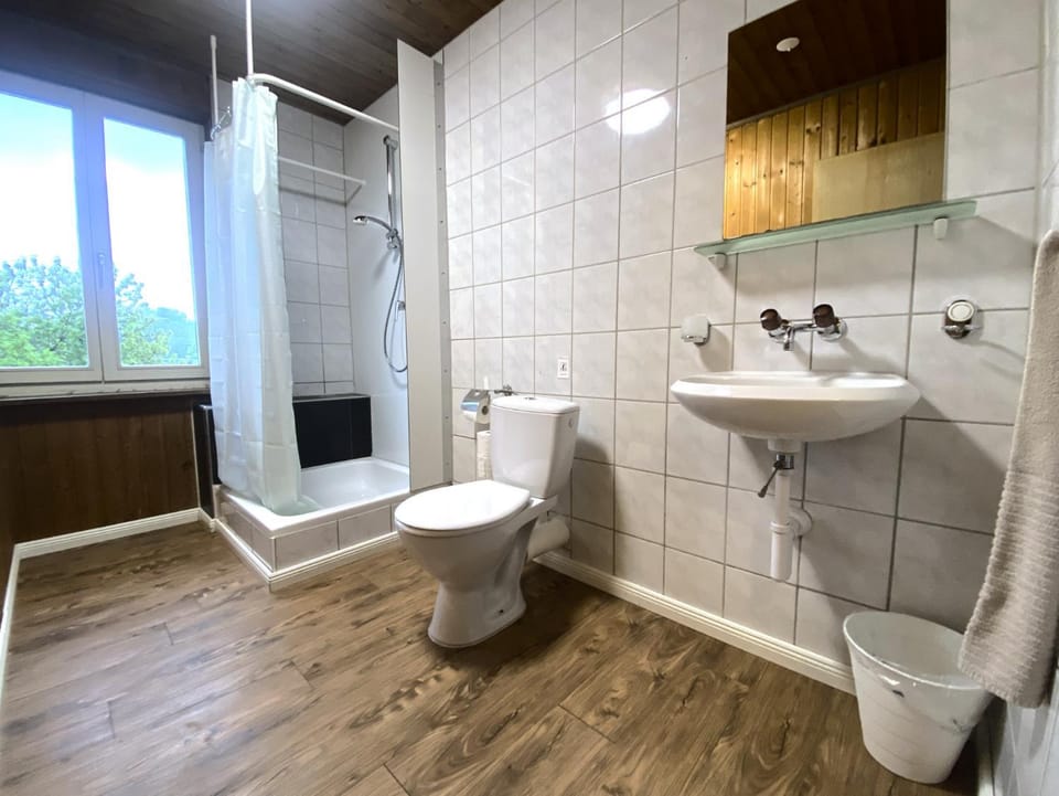 Shower, View (from property/room), Balcony/Terrace, Kitchen or kitchenette