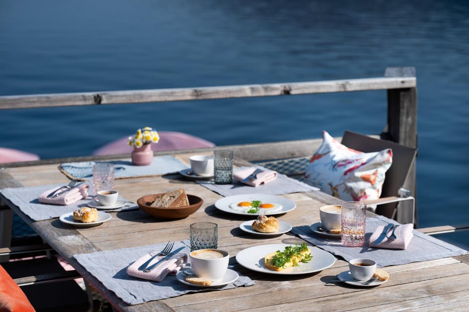 Balcony/Terrace, Lake view, Breakfast