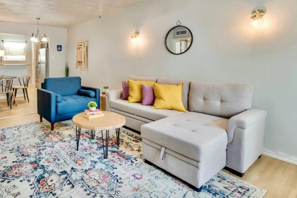 Urban Relaxation 2 BR Apartment Apartment in Dallas