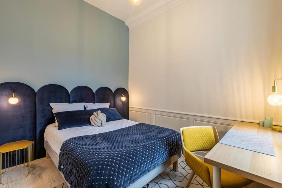 Beaux-arts • 2 chambres 2 SDB • Parking privé Apartment in Rouen