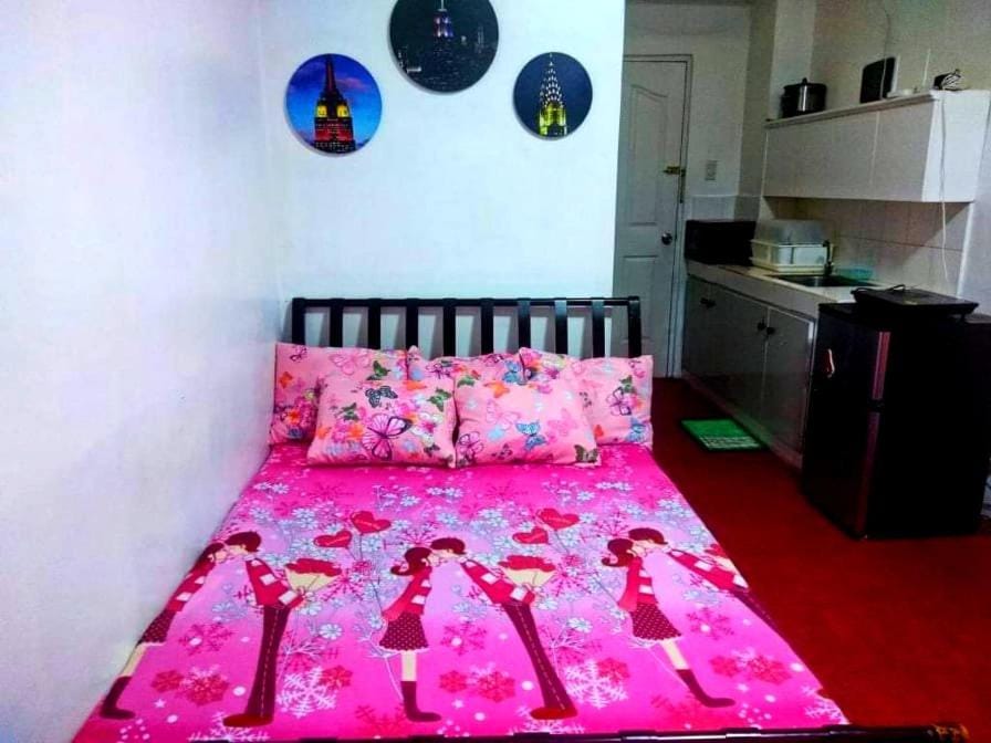 8 JOAQUIN'S Place WIFI Free! Apartment in Antipolo