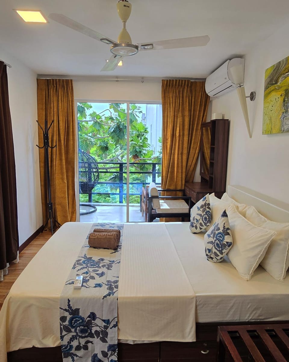 Daisy Cottage Dhangethi Hotel in Maldives