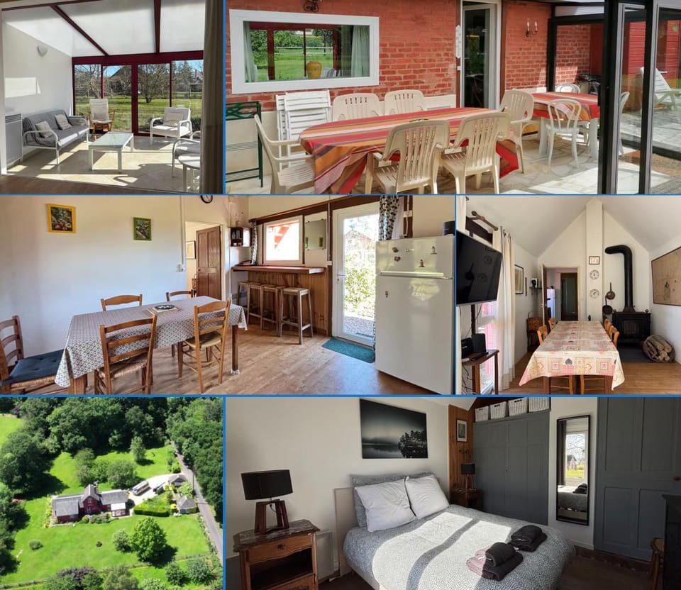 Bed, Living room, Dining area, Bedroom