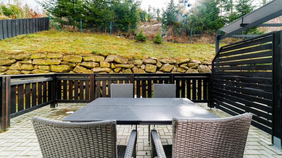 VacationClub - Alpina, Wita Stwosza 8 Apartament 1 Apartment in Lower Silesian Voivodeship