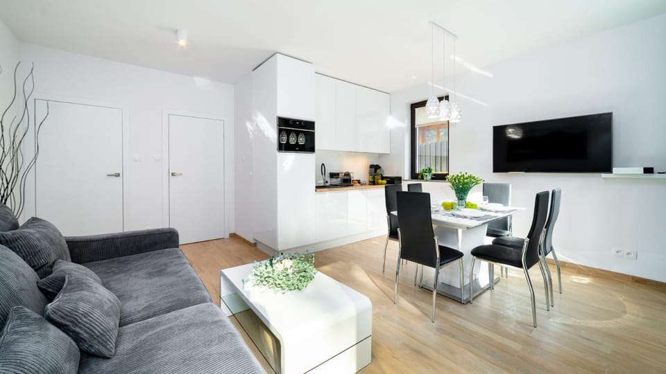 VacationClub - Alpina, Wita Stwosza 8 Apartament 1 Apartment in Lower Silesian Voivodeship