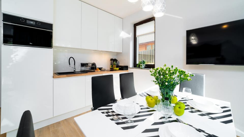 VacationClub - Alpina, Wita Stwosza 8 Apartament 1 Apartment in Lower Silesian Voivodeship