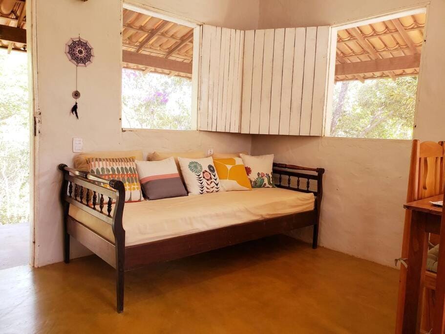 Bed, Seating area
