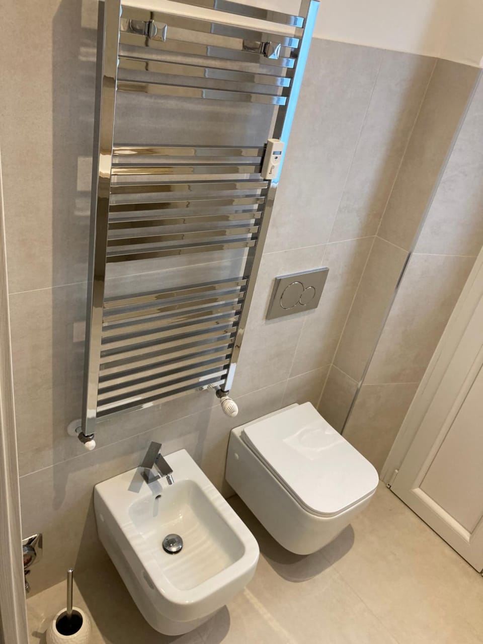 Bathroom, bidet