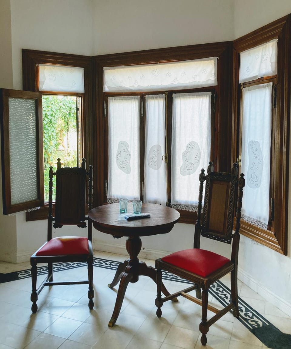 Photo of the whole room, Garden view, Area and facilities