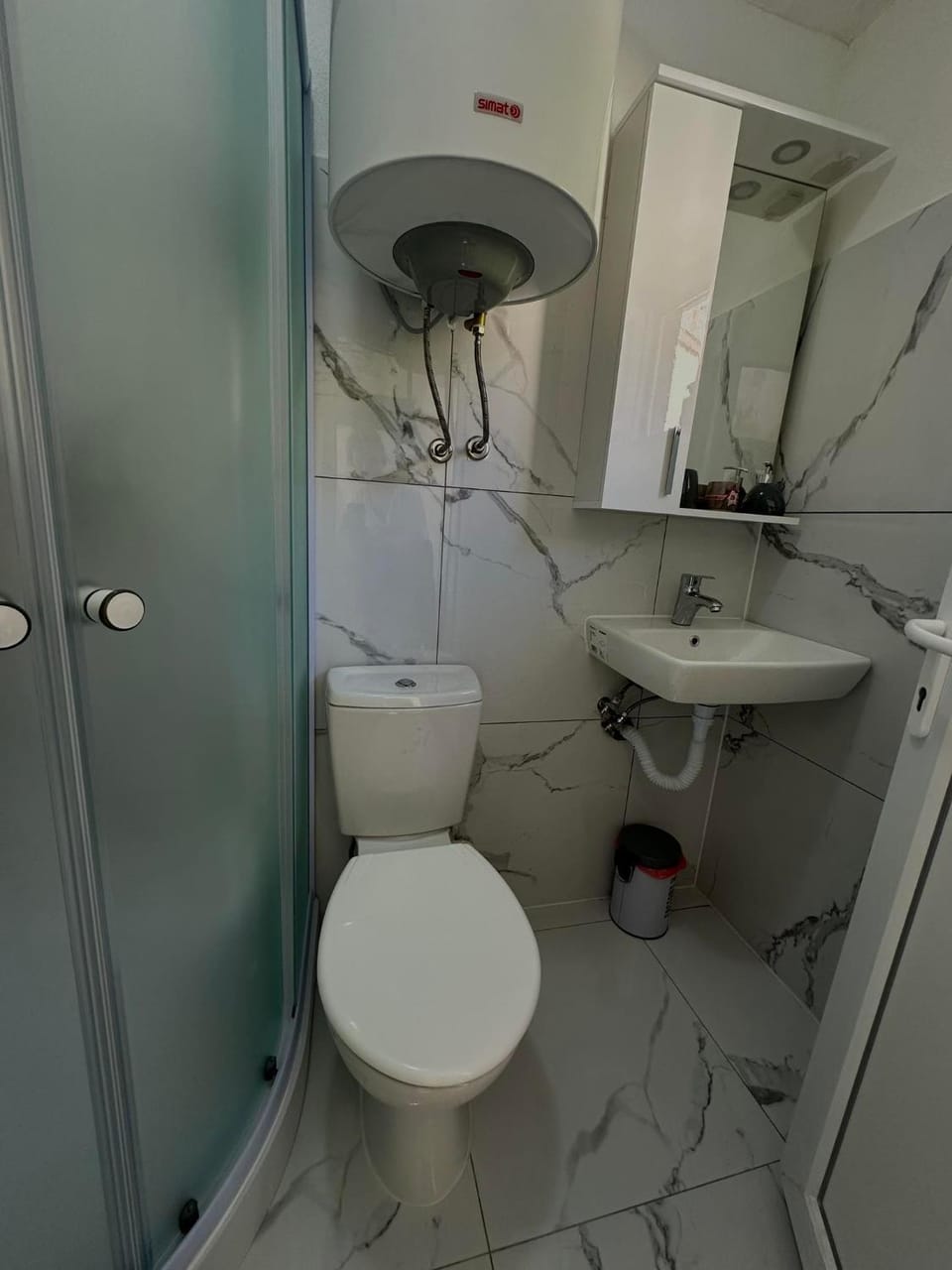 Shower, Toilet, Bathroom