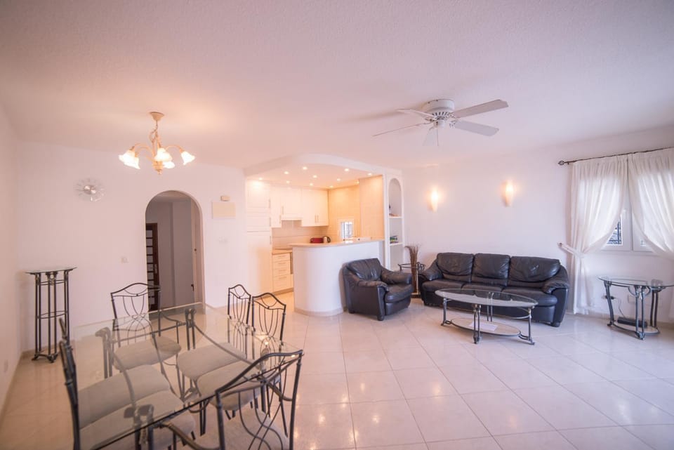 Bungalow Club Atlantis Apartment in Costa Adeje
