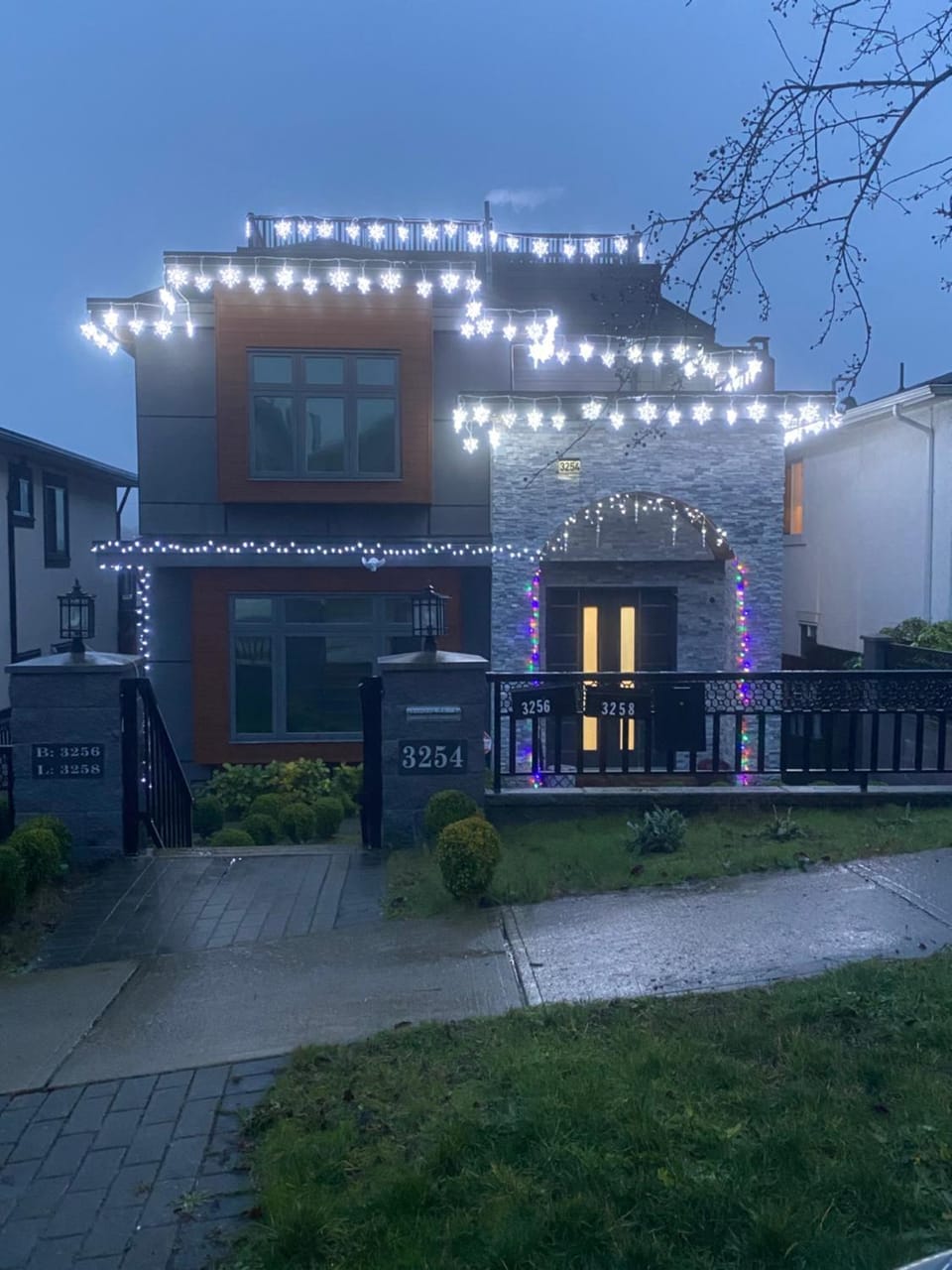 Property building, Night