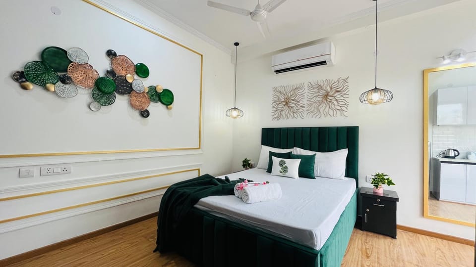 Bed, air conditioner