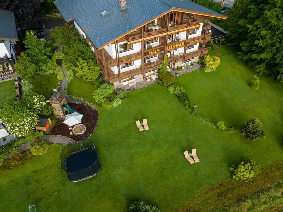 Off site, Garden