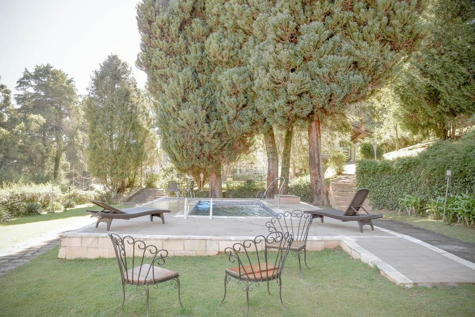 Garden, Swimming pool, Swimming pool