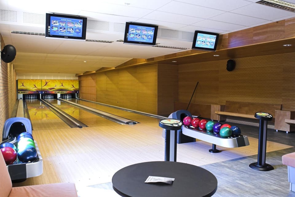 Bowling