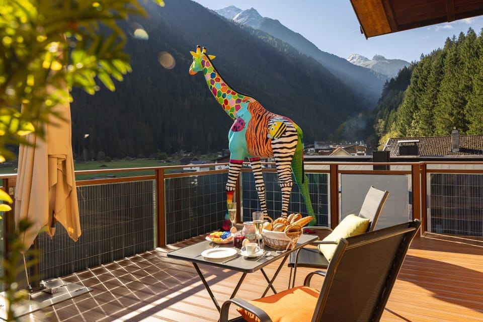 Spring, Natural landscape, View (from property/room), Balcony/Terrace, Balcony/Terrace, Mountain view, Quiet street view