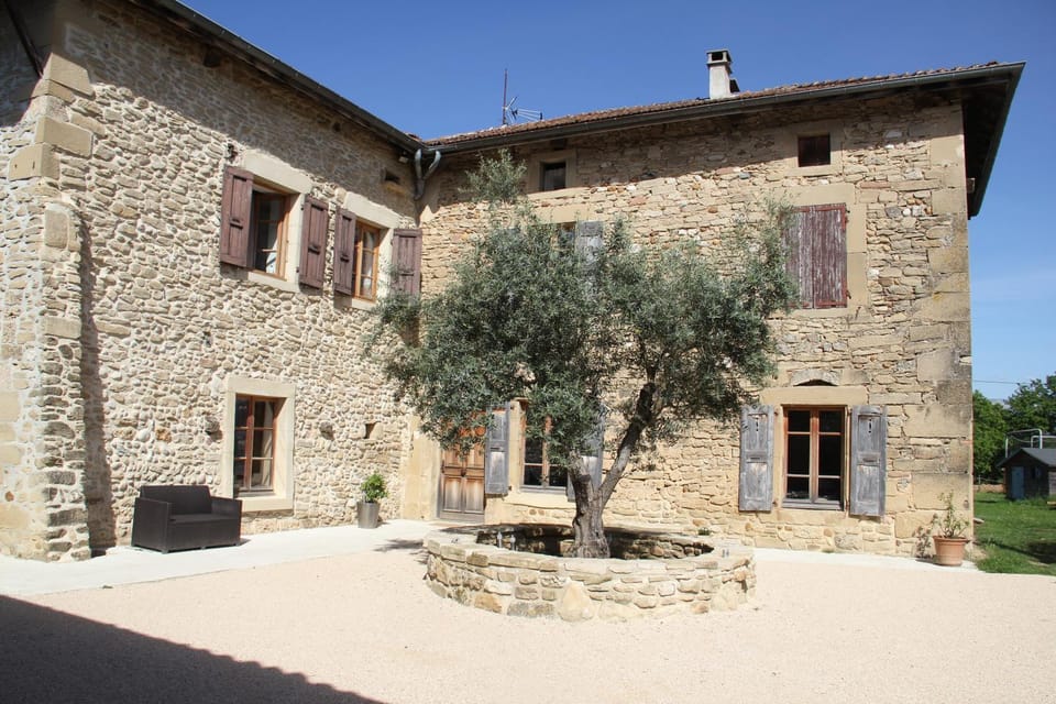 Inner courtyard view