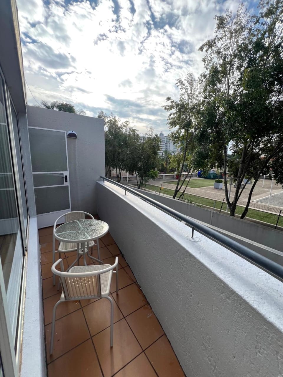 View (from property/room), Balcony/Terrace
