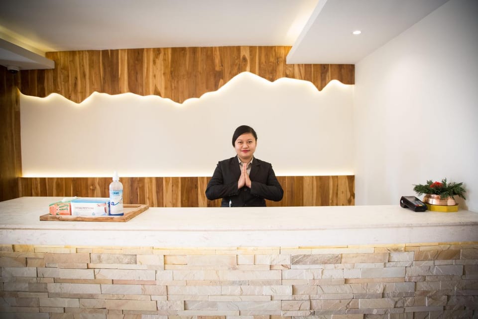 Property building, Staff, Lobby or reception