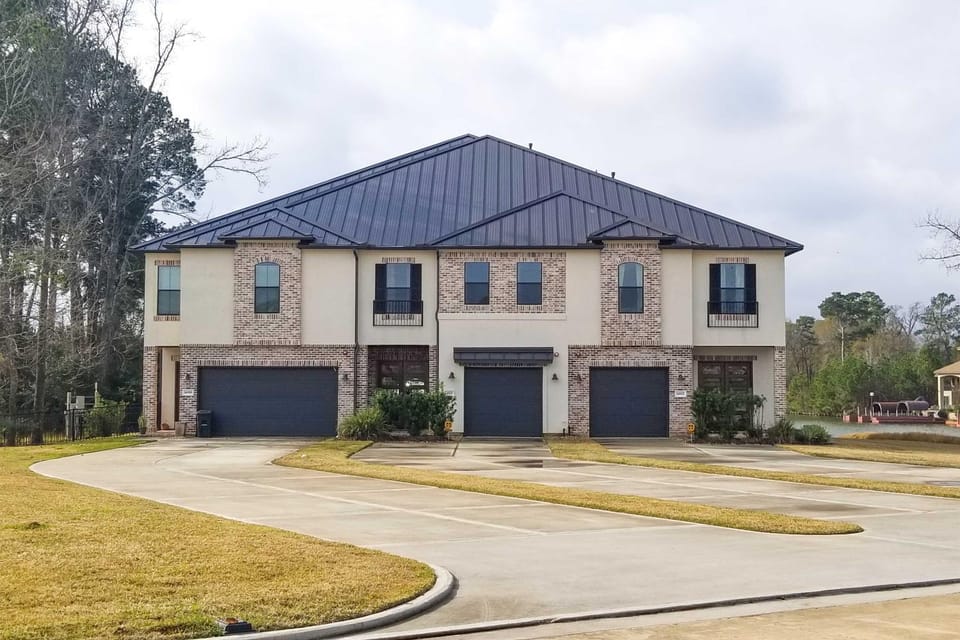 Modern Lake Conroe Escape w/ Grill & Boat Slip! House in Lake Conroe