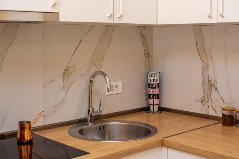 Kitchen or kitchenette, stove