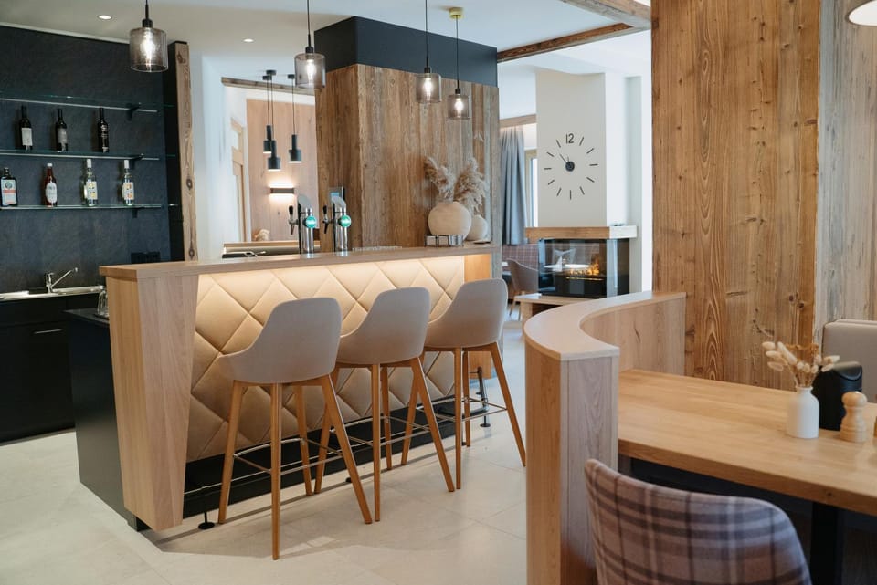 Lounge or bar