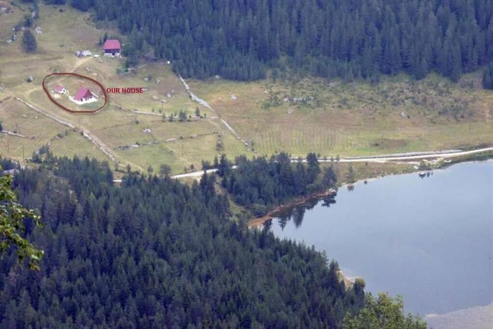 Spectacular LakeView House Chalet in Zlatibor District, Serbia