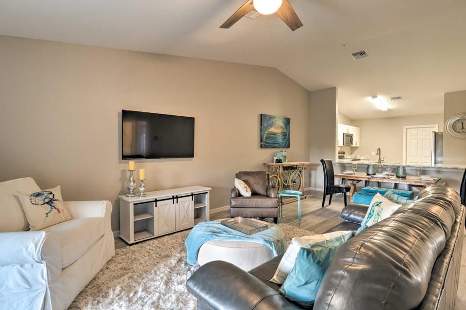 Newly Built Port Charlotte Retreat w/ Patio! Villa in South Gulf Cove
